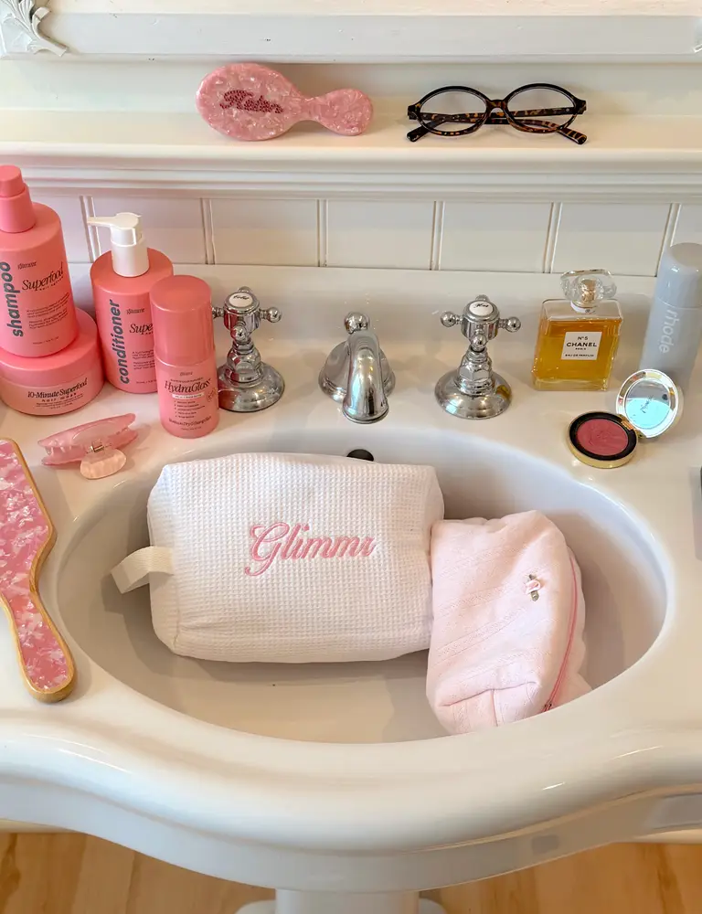 Glimmr brand photoshoot